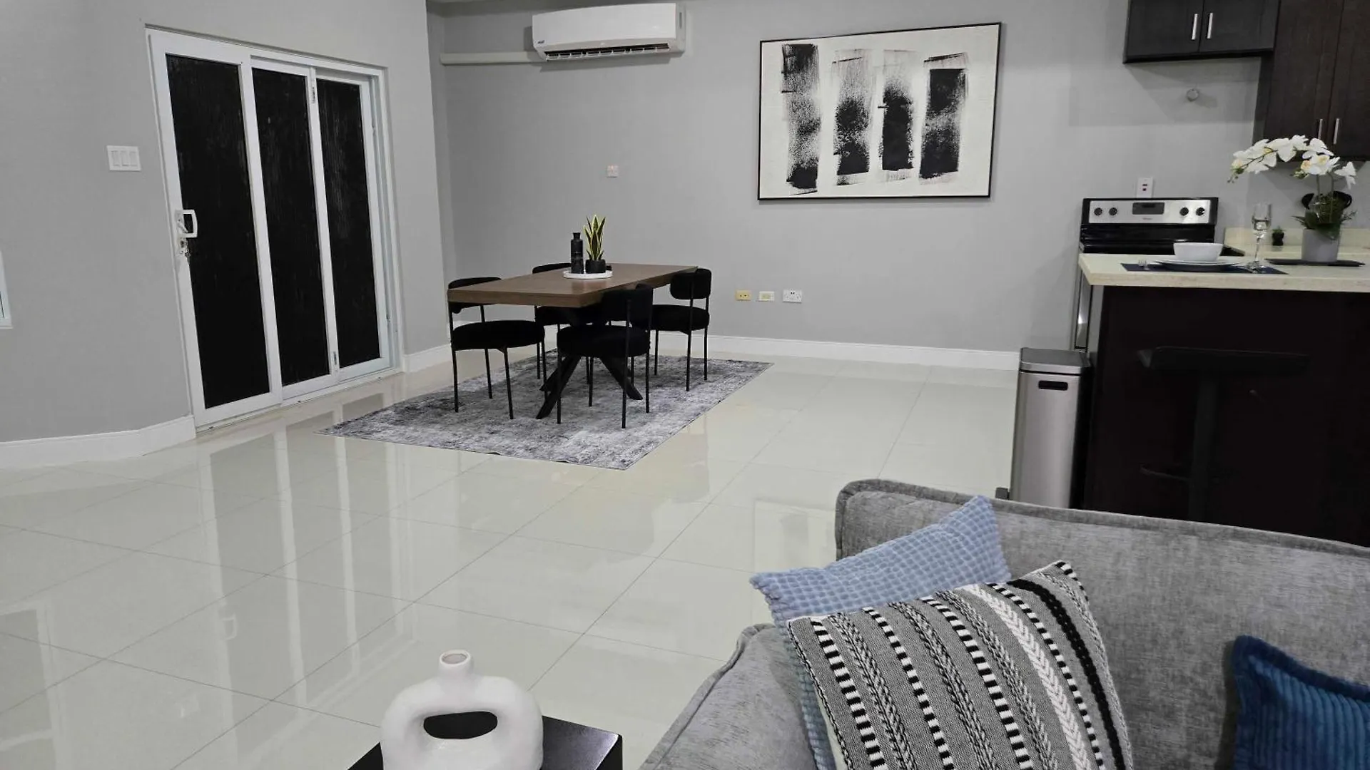 Appartement The Haven - Hypermodern Luxury Condo Kingston