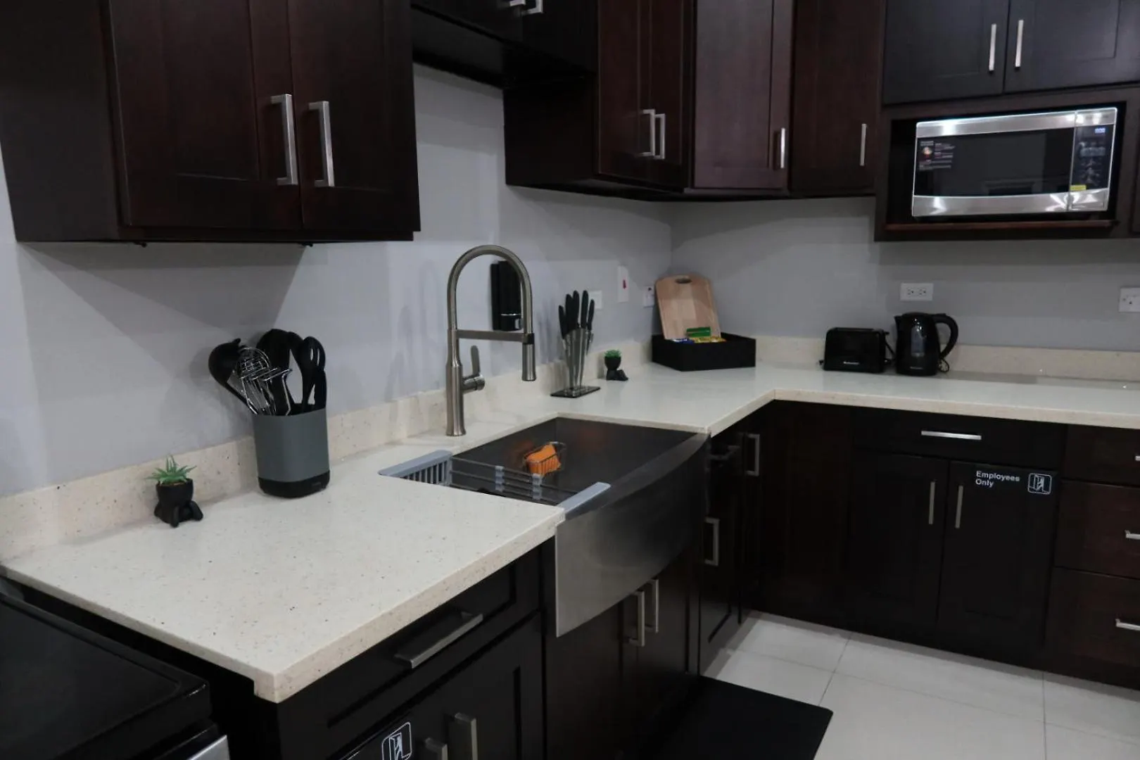 The Haven - Hypermodern Luxury Condo Kingston Jamaica