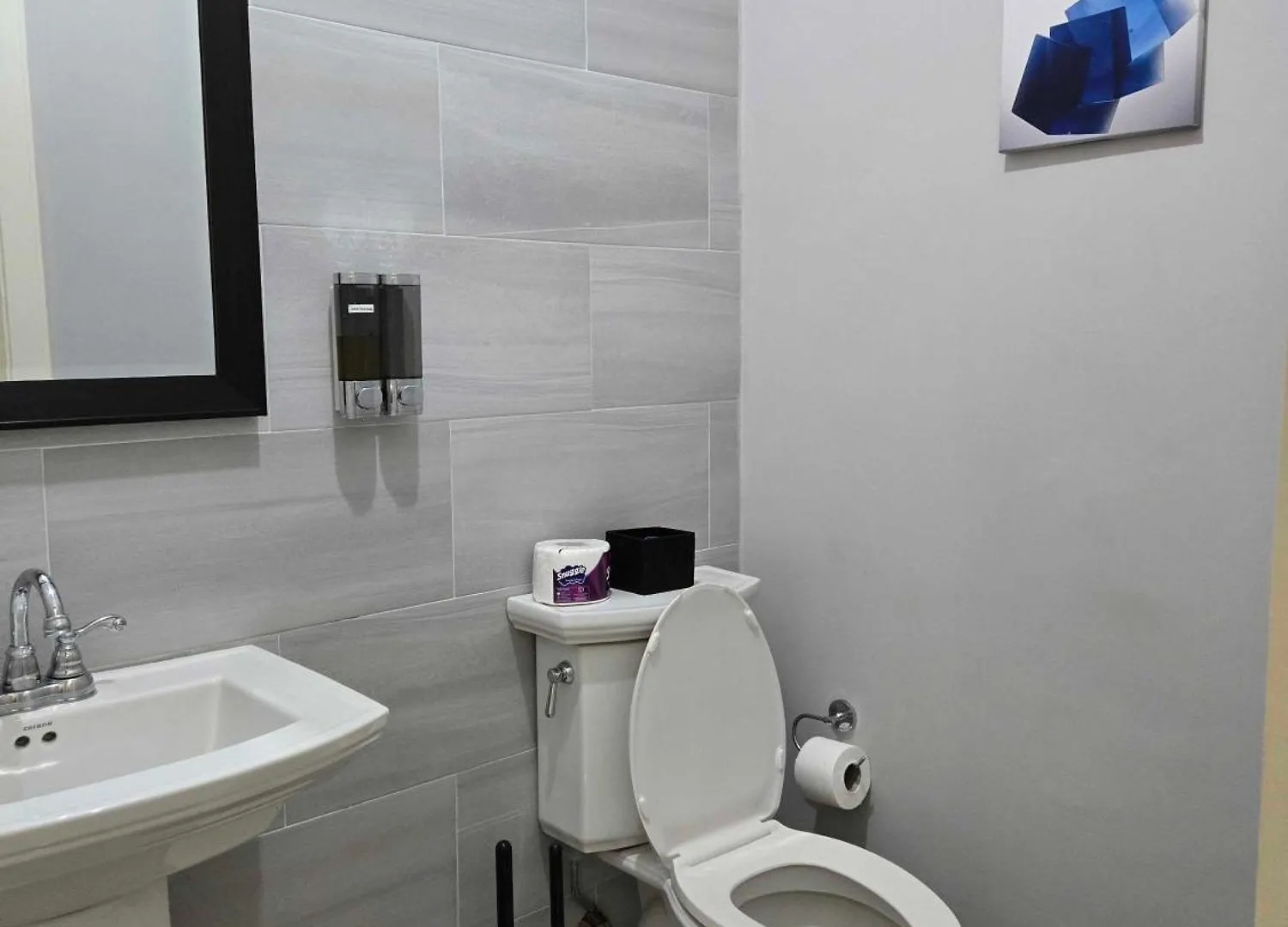 The Haven - Hypermodern Luxury Condo Kingston