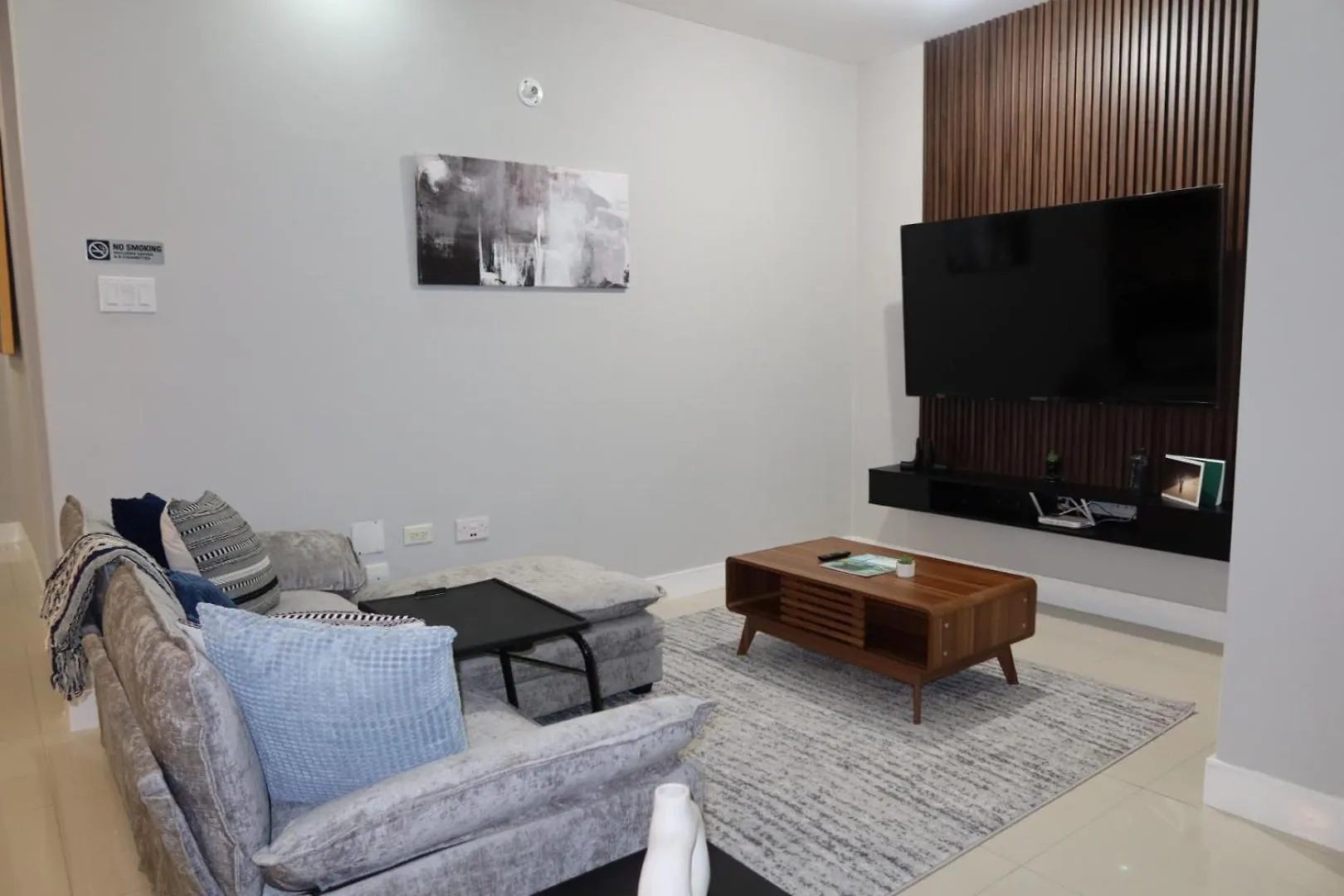 The Haven - Hypermodern Luxury Condo Kingston 0*,