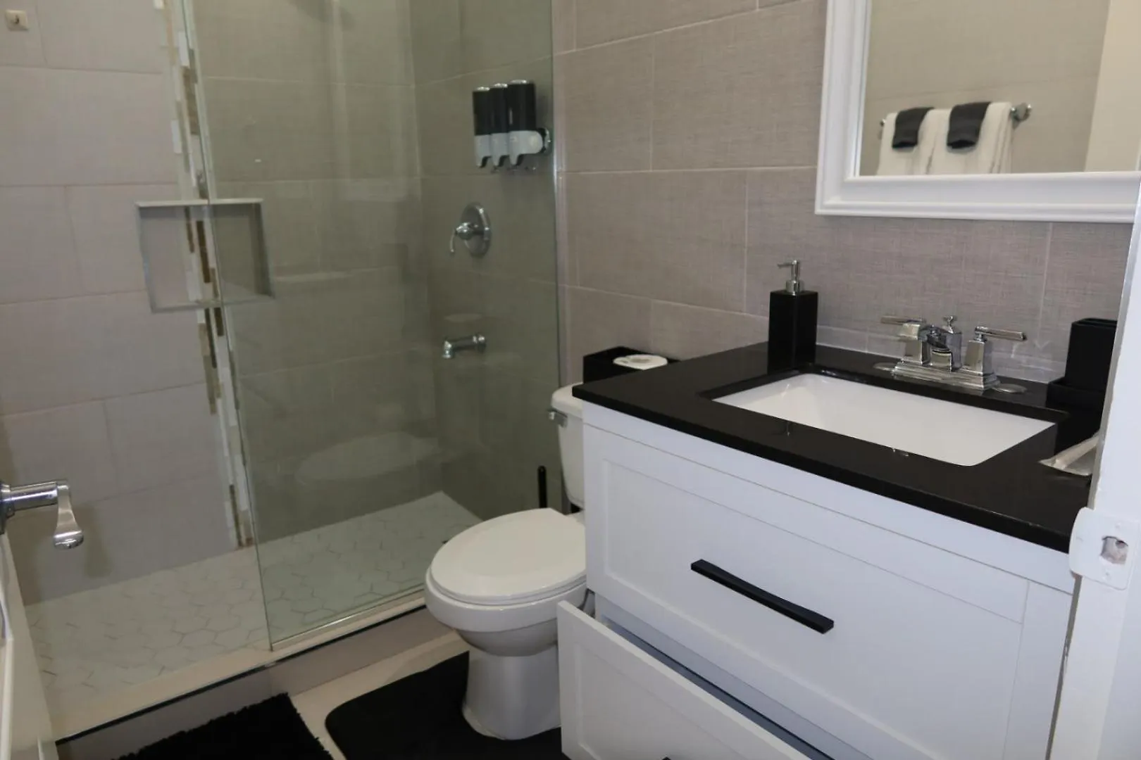 The Haven - Hypermodern Luxury Condo Kingston Giamaica